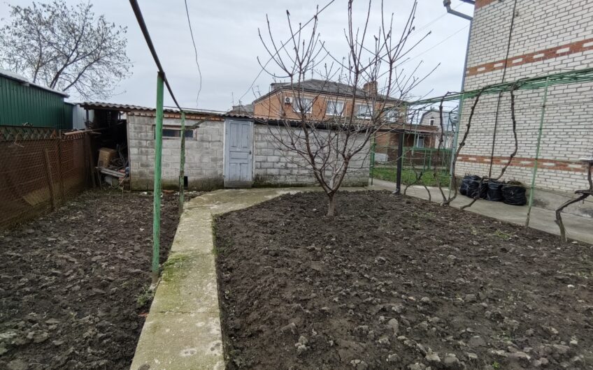 В продаже коттедж