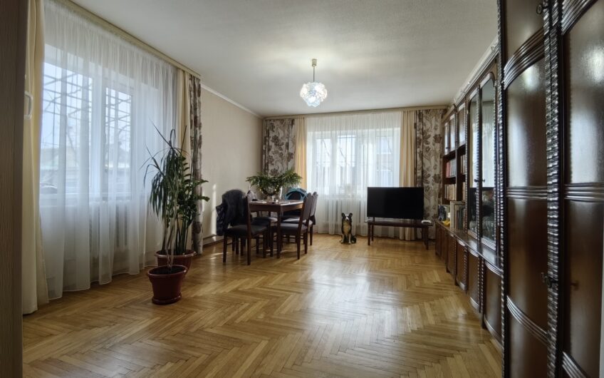 В продаже коттедж