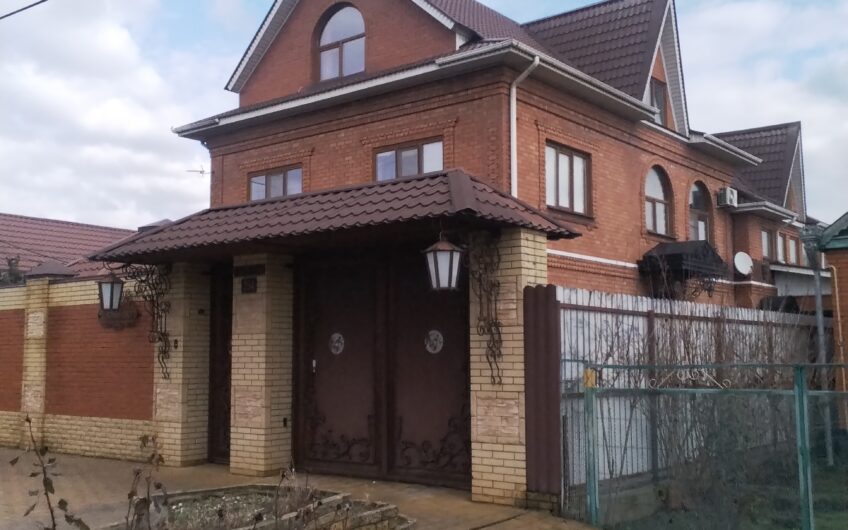 Продаётся дом